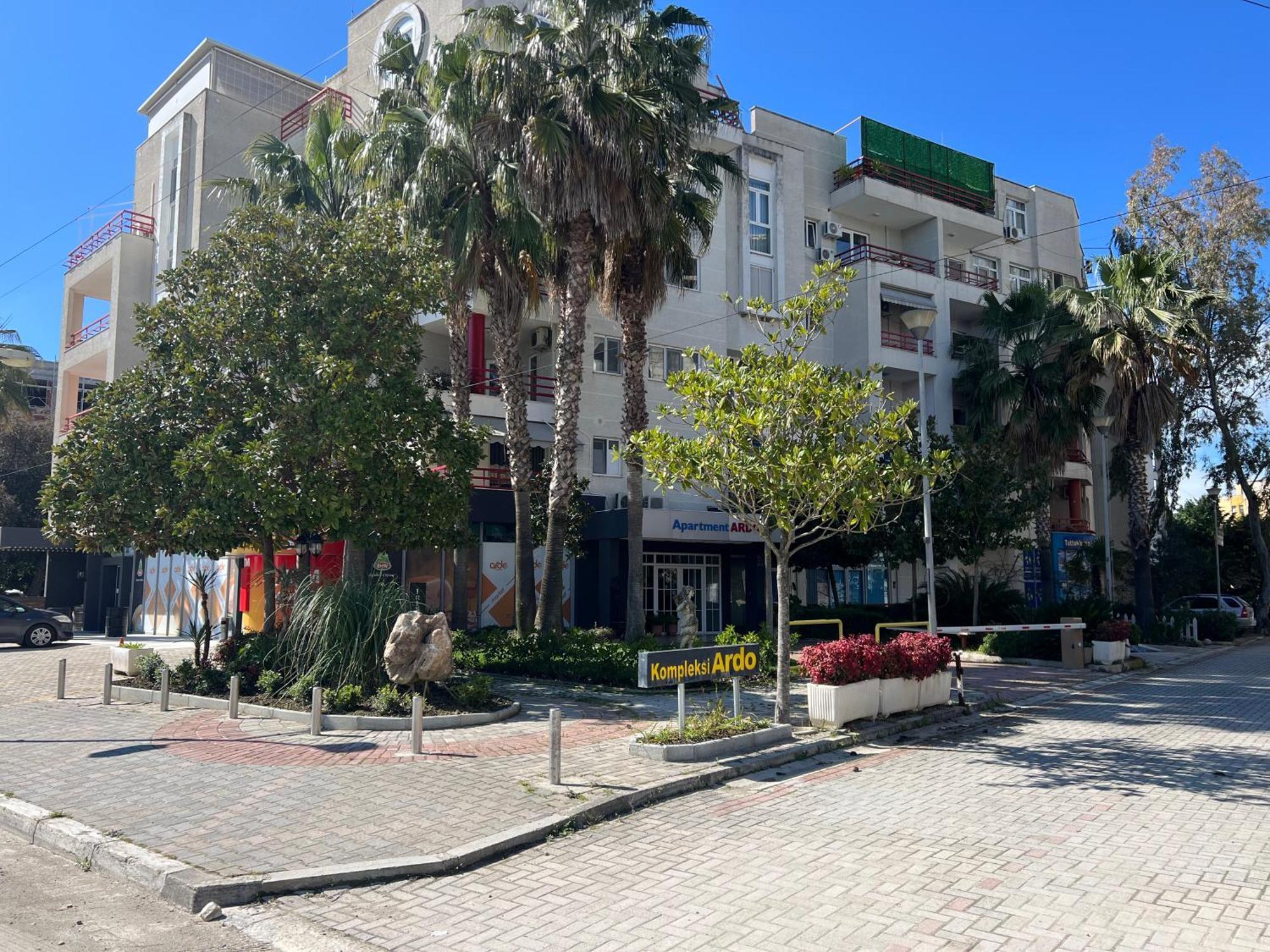Hotel Apartments Ardo Golem  Exterior photo